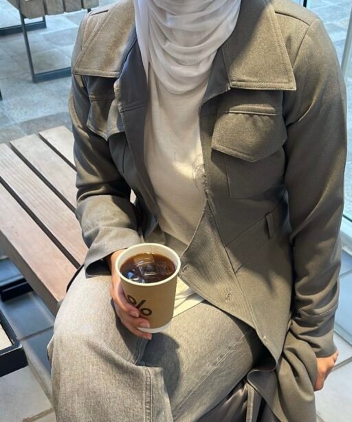 Alternative view of Long Blazer