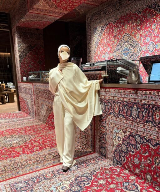 Alternative view of EID 03