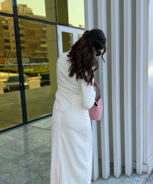 Alternative view of EID 01